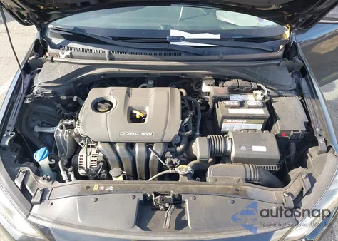 2018 Hyundai Elantra Value Edition z USA, uszkodzony, nr VIN 5NPD84LF3JH262598